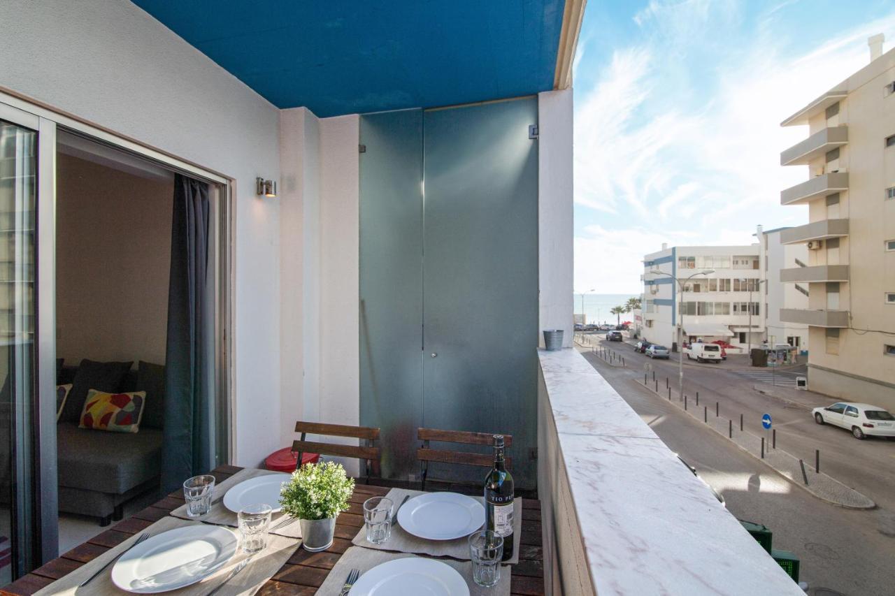 Modern Apartment By The Sea Quarteira Ngoại thất bức ảnh